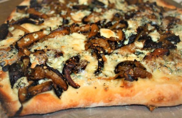 The Spicy Olive's Mushroom Flatbread Pizza