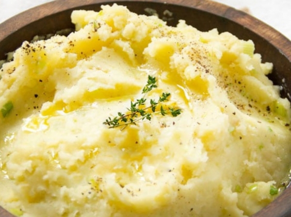 The Spicy Olive's Mashed Potatoes